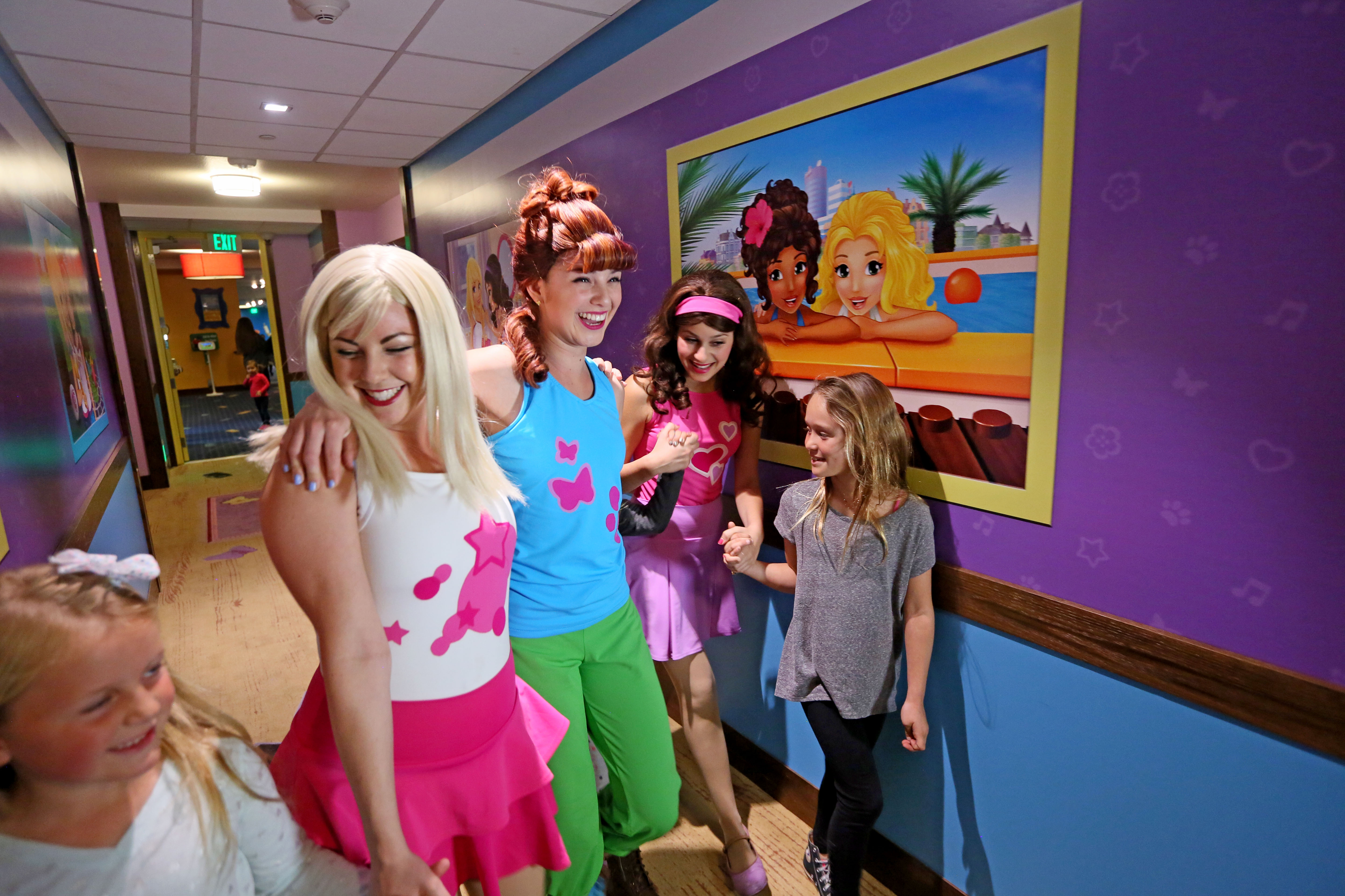 Legoland Hotel Opens New Friends Themed Rooms For Girls