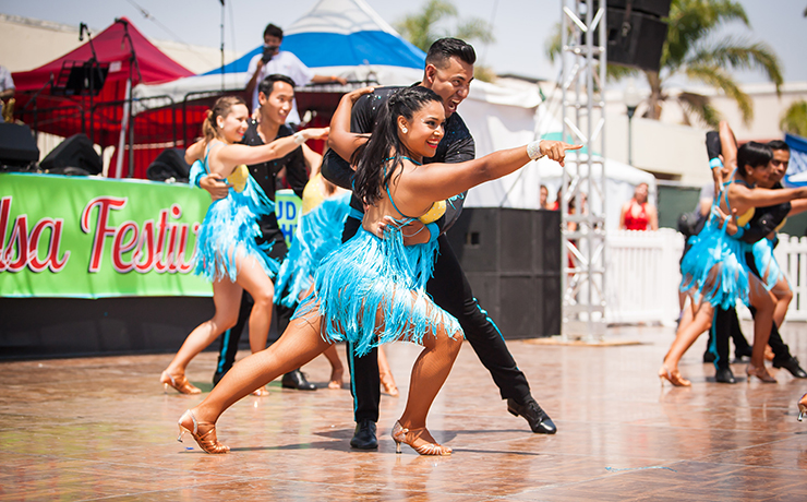 Oxnard_Salsa_Festival_Dance_Group_4_Thumb